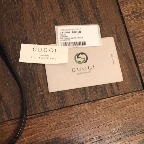 Authentic Gucci Mini Microguccissima Dome bag - Picture 4 of 11